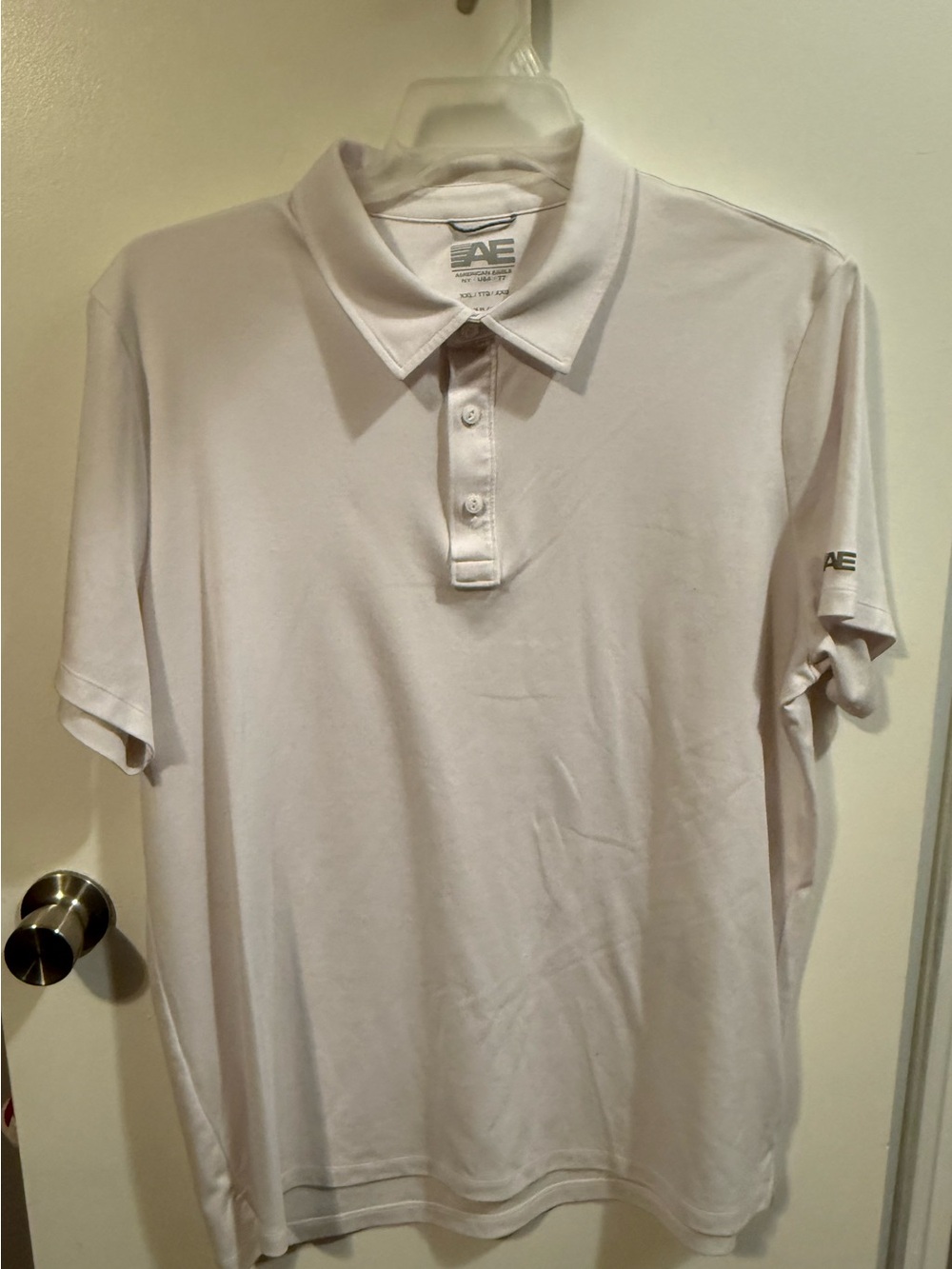 American Eagle Outfitters Men’s White Polo - Short Sleeve Button Placket